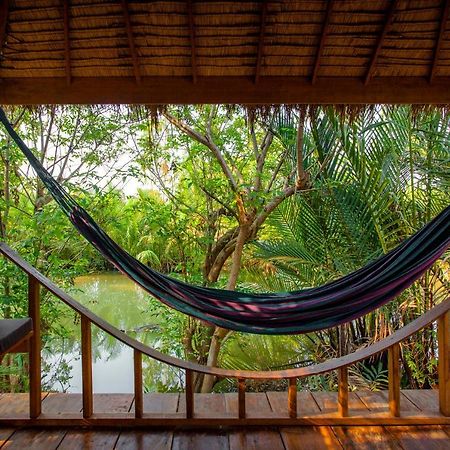 Retro Kampot Guesthouse מראה חיצוני תמונה